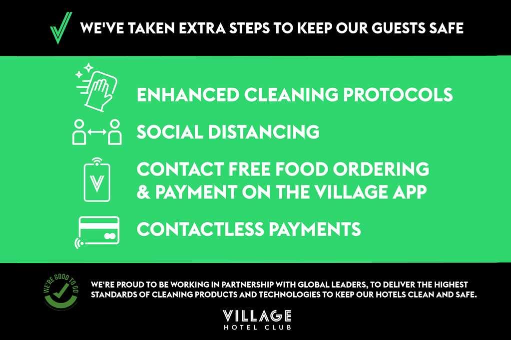 Village Hotel Swansea Logo billede
